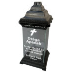 Személyre szabott mécses szimbólummal, ajánlással, idézettel és aláírással